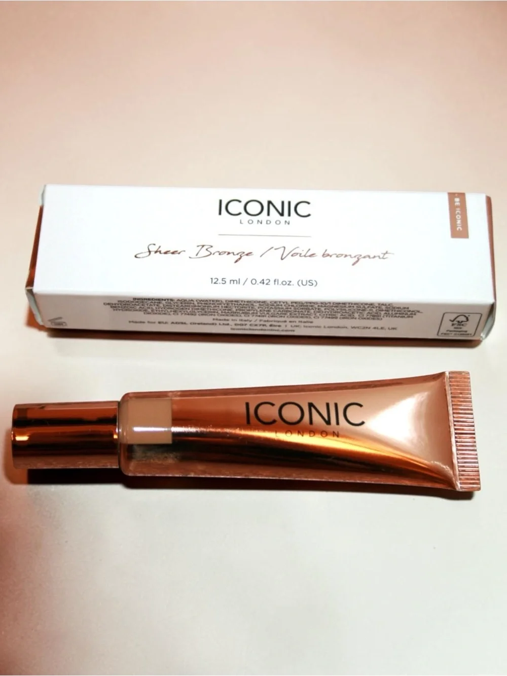 🪷 ICONIC London Sheer Bronze Liquid Bronzer Tube in Metallic Bronze